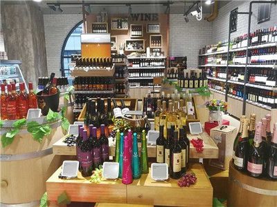 百联集团新零售模式大卖场RISO系食亮相上海，重塑日用品零售体验