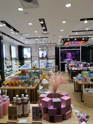 国彪日用品 零售业中的品质与信赖之选